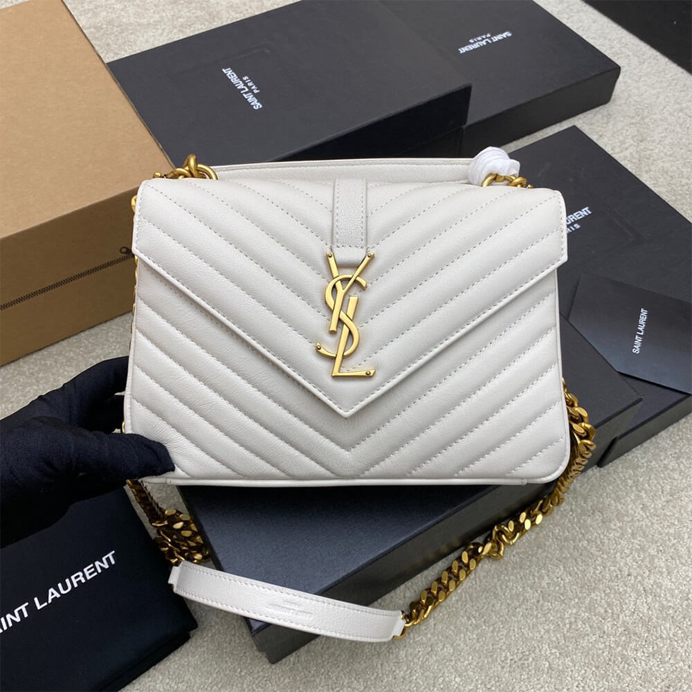 COLLEGE MEDIUM CHAIN BAG IN QUILTED LEATHER