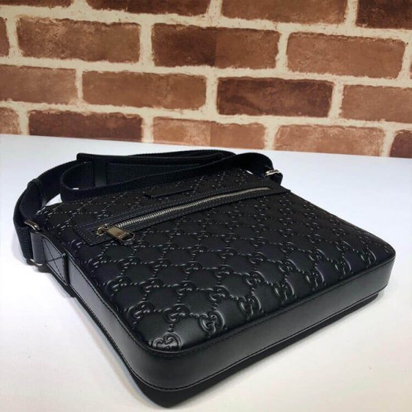 G*u*i signature messenger