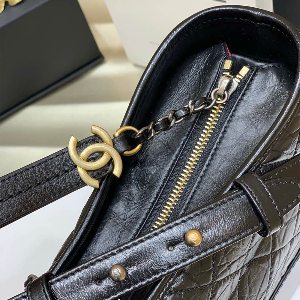 Ch*el??s gabrielle hobo handbag