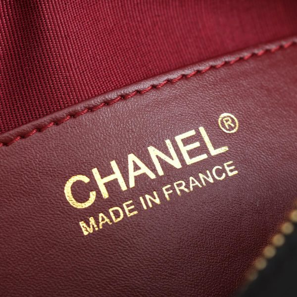 Ch*el 22s heart bag