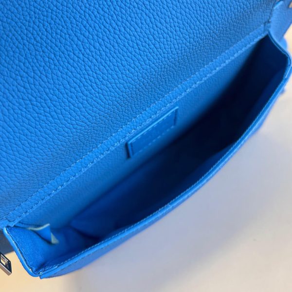 LV Takeoff Slingbag